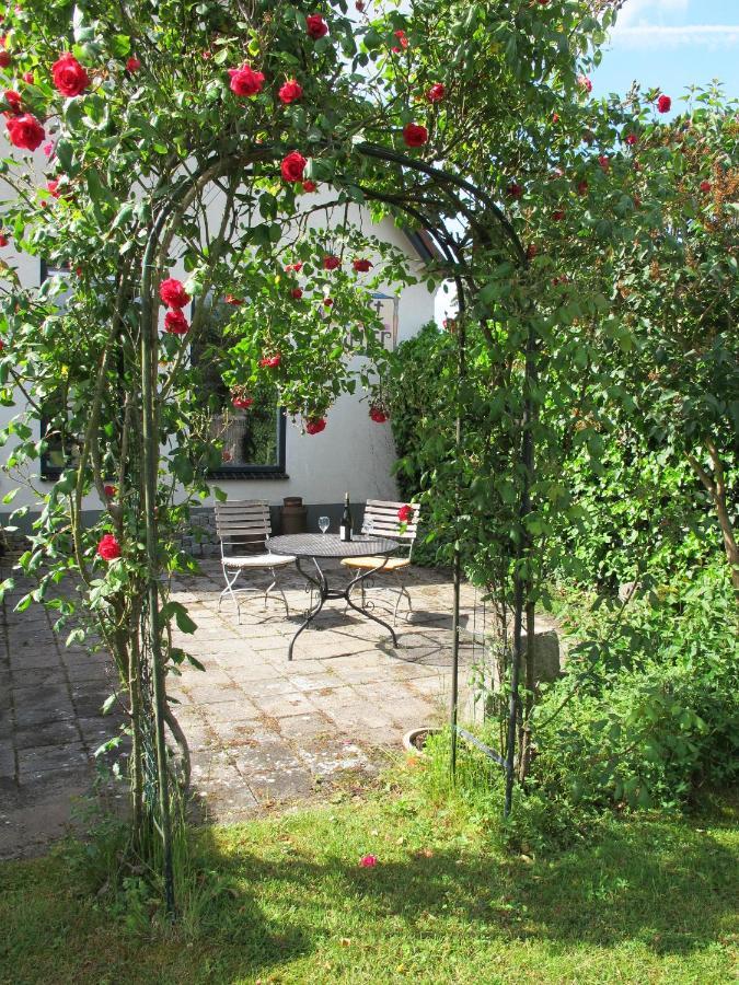 De Slaapmus Bed & Breakfast Boven-Leeuwen Eksteriør bilde